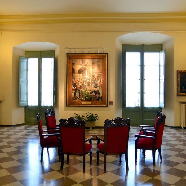 Manresa.- Ajuntament, d'estil classicista construït entre 1739 i 1777 - Vestíbul de la Sala dels Plens (7/2014)