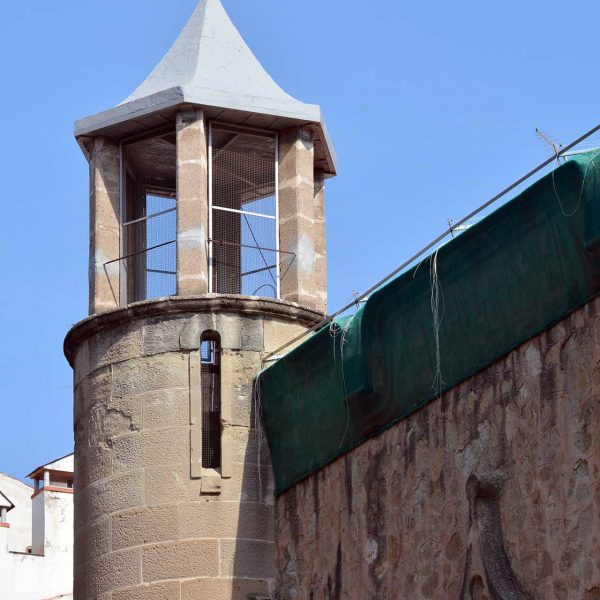 Manresa.-Església Vella de Mossèn Vidal o Sant Josep - Detall del campanar (9/2014)