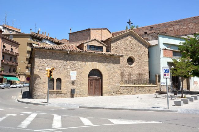 Manresa.- Església de Santa Llúcia i Capella del Rapte, on diu la tradició que San Ignasi va tenir un èxtasis de vuit dies (7/2014)