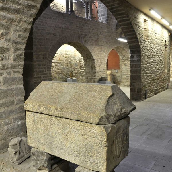 Manresa.- Basílica de Santa Maria - Espais arquitectònics de la Canònica, S. X/XIII (12/2013)