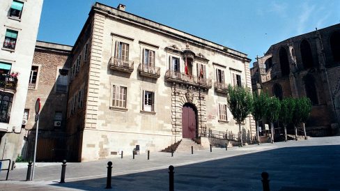 Manresa.- Palau de Justicia, d'estil barroc i façana classicitzant (5/1996)