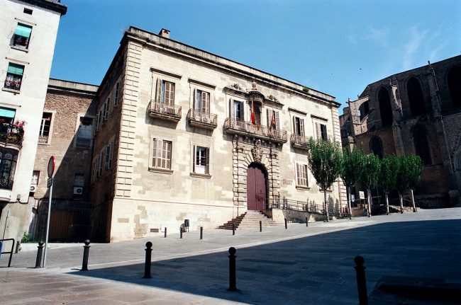 Manresa.- Palau de Justicia, d'estil barroc i façana classicitzant (5/1996)