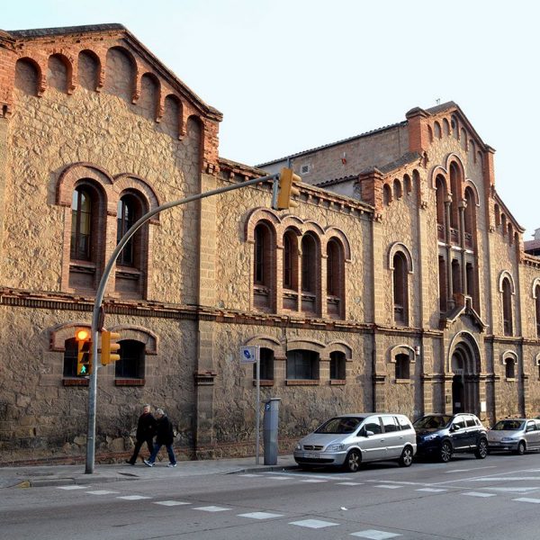 Manresa.- Escola d'Arts i Oficis fundada l'any 1902 per atendre la formació de la classe obrera (12/2014)