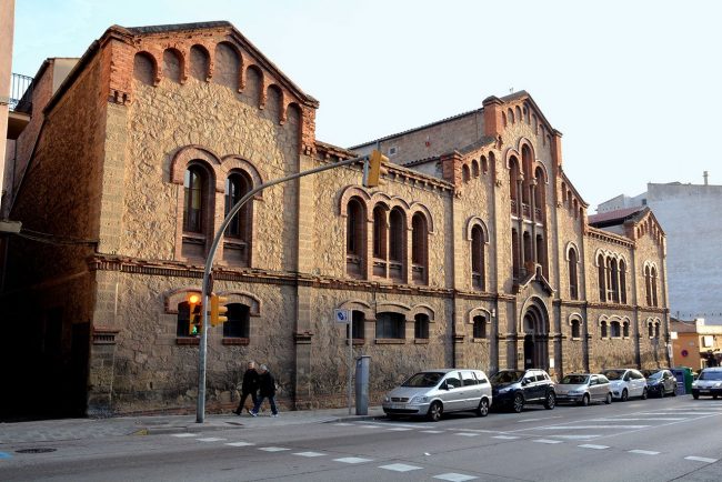 Manresa.- Escola d'Arts i Oficis fundada l'any 1902 per atendre la formació de la classe obrera (12/2014)