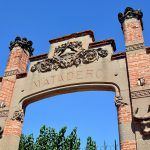 Manresa.- Antic Escorxador modernista del 1908 projectat per Ignasi Oms i Ponsa (8/2014)