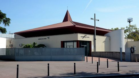 Barcelona.- Església de Sant Esteve. Parròquia creada l'any 1964 en uns locals provisionals i el 19/4/1998 s'inaugura la nova església (9/2017)