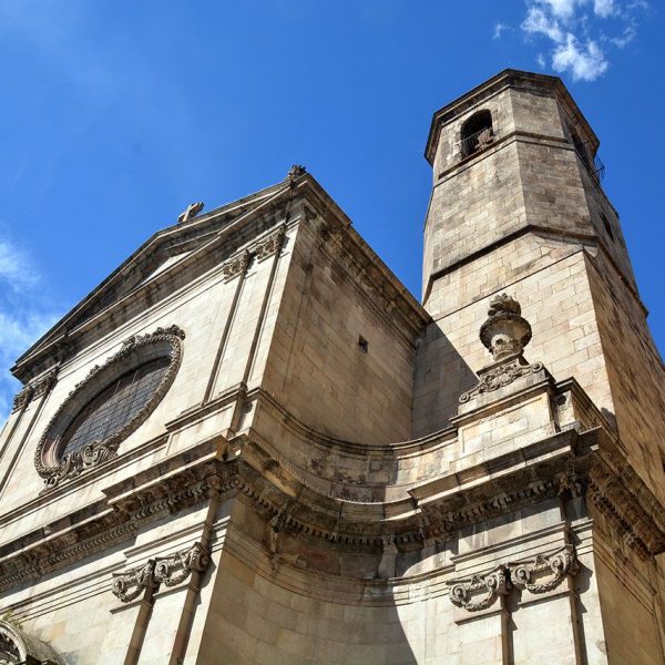 Barcelona.- Basílica barroca de la Mercè construïda entre 1765 i 1775 però d'origen medieval. La façana es obra de Carles Grau (4/2016)è