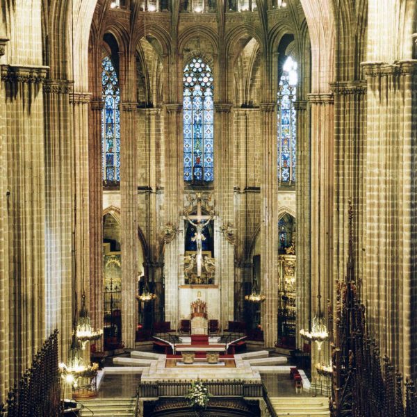 Barcelona.- Catedral de la Santa Creu, gòtica dels S. XIII/XV, que fou construïda sobre una altre de romànica anterior del S. XI (10/2002)