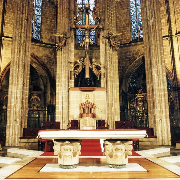 Barcelona.- Catedral de la Santa Creu, gòtica dels S. XIII/XV, que fou construïda sobre una altre de romànica anterior del S. XI (10/2002)