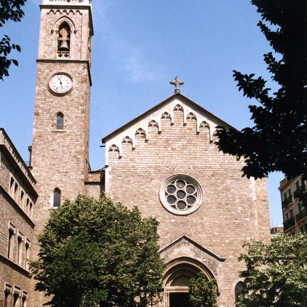 Barcelona.- Església gòtica de la Concepció, S. XV que fou traslladada de la Plaça Urquinaona entre 1871/1888. (7/2005)