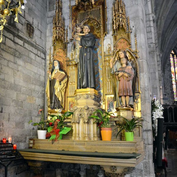 Barcelona.- Església gòtica de la Concepció, S. XV - Detall de la capella lateral dedicada a Sant Antoni (11/2016)