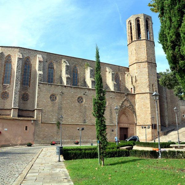 Barcelona.- Monestir gòtic de Pedralbes, fundat l'any 1327 per la reina Elisenda de Montcada i que ha estat ocupat ininterrompudament fins l'any 1983 (9/2014)