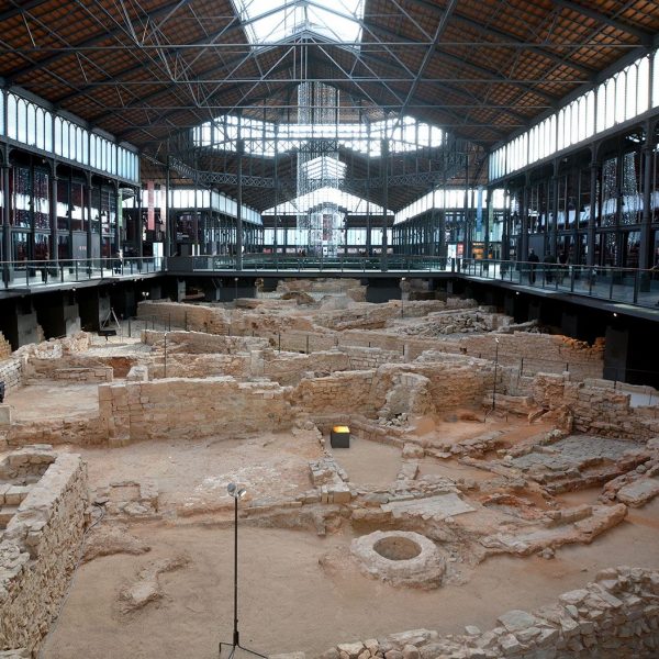 Barcelona.- El Born (Centre Cultural) Acull les restes arqueològiques d'època medieval sorgides el 2002 que van des del S. XIV fins el 1714 (12/2014)