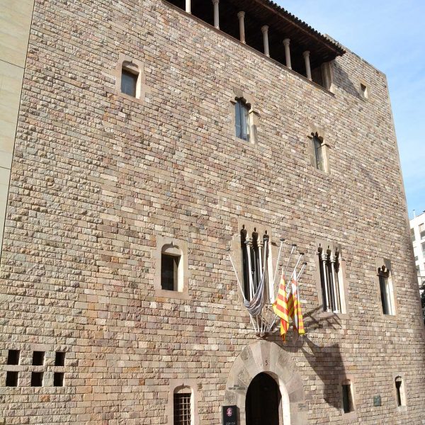 Barcelona.- Reial Cercle Artístic ubicat a l'antic palau gòtic Pignatelli. La institució es va crear l'any 1881 i el 1959 va aconseguir la propietat de l'edifici (3/2015)
