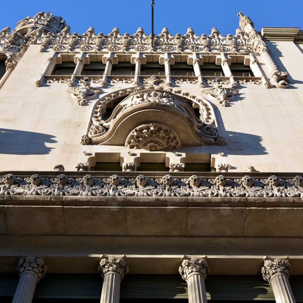 Barcelona.- Casa Lleó Morera de 1905 de Lluis Domènech i Montaner – Façana del Passeig de Gràcia (2/2015)