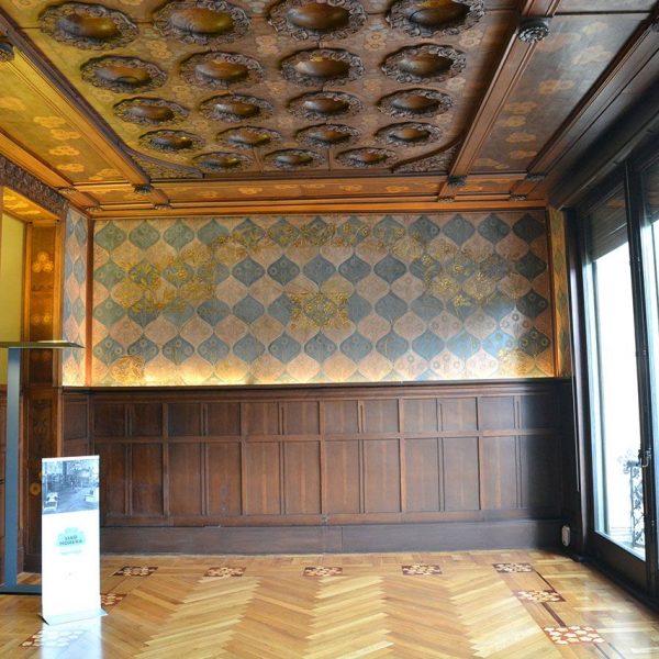 Barcelona.- Casa Lleó Morera de 1905 de Lluis Domènech i Montaner - Gran Saló destinat a les visites (1/2015)