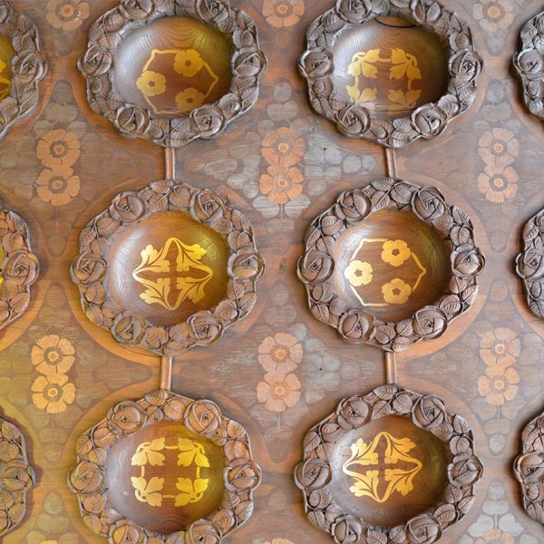 Barcelona.- Casa Lleó Morera de 1905 de Lluis Domènech i Montaner - Sostre del Gran Saló destinat a visites(1/2015)