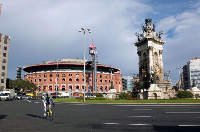 Barcelona.- Centre Comercial Les Arenes inaugurat l'any 2011 a l'edifici de l'antiga plaça de toros inaugurada l'any 1900 i clausurada el 1977 (12/2014)