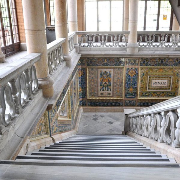 Barcelona.-Hospital de la Sta. Creu i S. Pau, construït per Lluis Domènch i Montaner i pel seu fill Domènech Roura - Casa de Convalescència (5/2012)