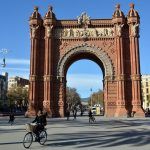 Barcelona.- Arc del Triomf d'estil neomudèjar fet de maó va ser dissenyat per Josep Vilaseca per la Exposició Universal de Barcelona de 1888 (12/2014)
