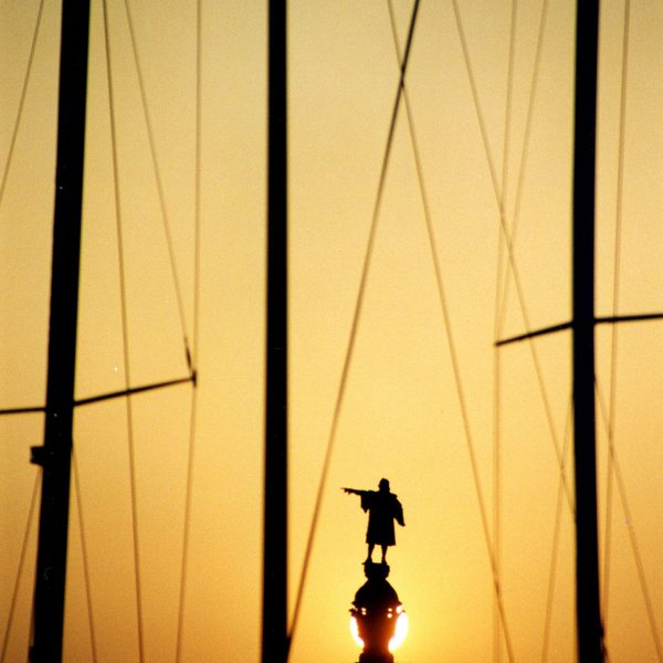 Barcelona.- Monument a Cristòfol Colon construït a iniciativa de l'alcalde de Barcelona Rius i Taulet amb motiu de l'Exposició Univer. de Barcelona de 1888 (3/2000)