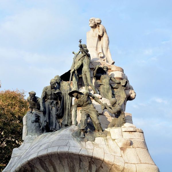 Barcelona.- Monument al Dr. Robert, metge, polític i alcalde de Barcelona entre març i ocbre. de 1899 (2/2015)