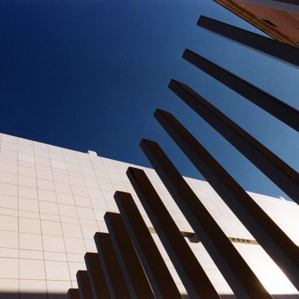 Barcelona.- Museu d'Art Contemporani de Barcelona (MACBA), dedicat a l'exposició d'obres realitzades durant la segona meitat del S. XX (4/2000)