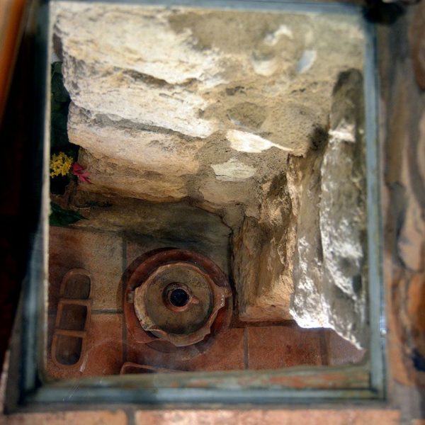 Montblanc.- Fonda dels Àngels, d’estil gòtic S.XV. Diversos aspectes de la fonda restaurada modernament (7/2014)