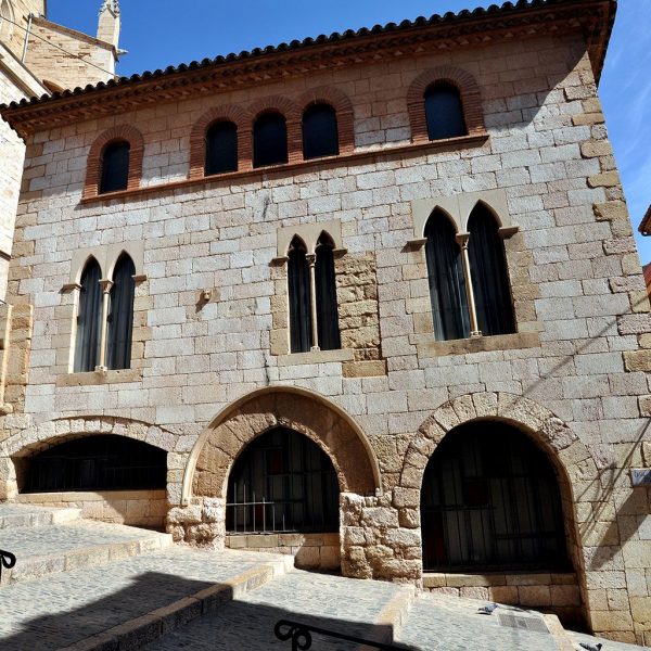 Montblanc.- Museu Comarcal de la Conca de Barberà instal•lat a la Casa Josa. Té l’estructura del S. XIII i reformada pels Josa en el XVIII. (3/2014)