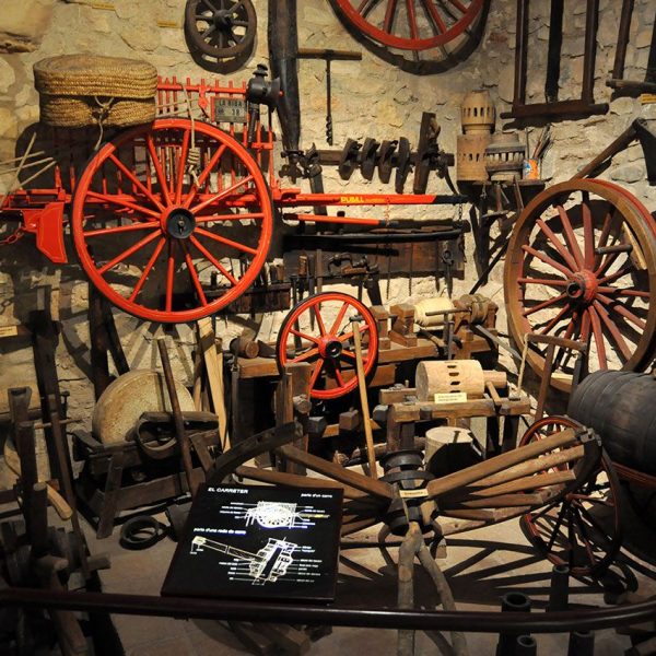 Montblanc.- Museu Comarcal de la Conca de Barberà (Casa Josa), dedicat a la investigació i estudi dels diversos aspectes comarcals (3/2014)