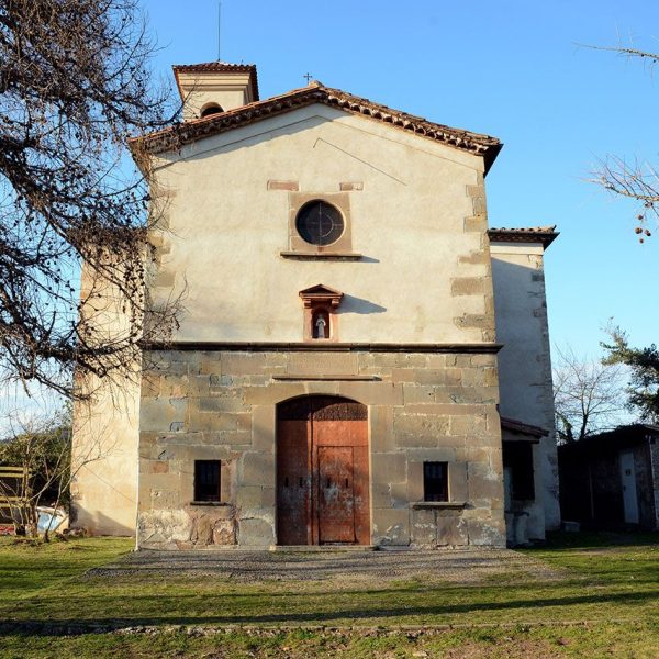 Olot.- Capella de Sant Francesc, construïda per Gabriel Galan en virtut de la guarició de la pesta dels anys 1629-30. Fou reedificada l'any 1814 (3/2017)