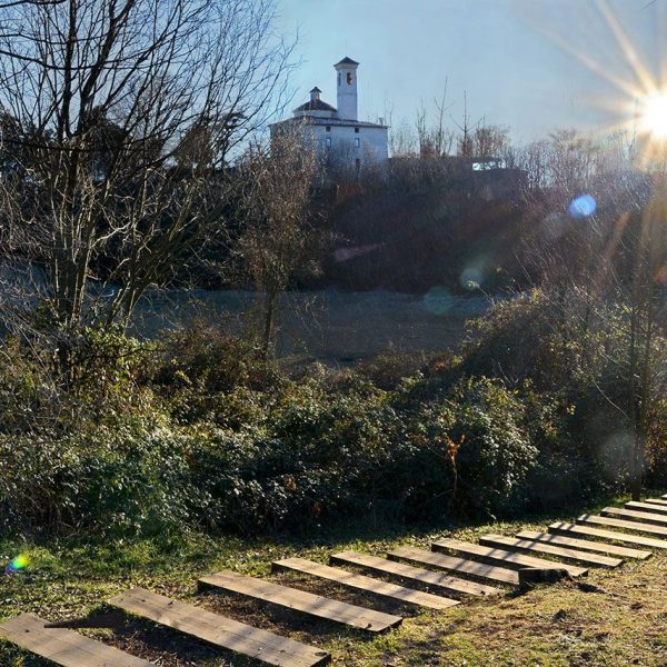 Olot.- Volcà Montsacopa, es l'ùltim creat a Olot i el seu cràter es rodó. En el S. XVII es va construïr l'ermita de Sant Francesc (1/2017)