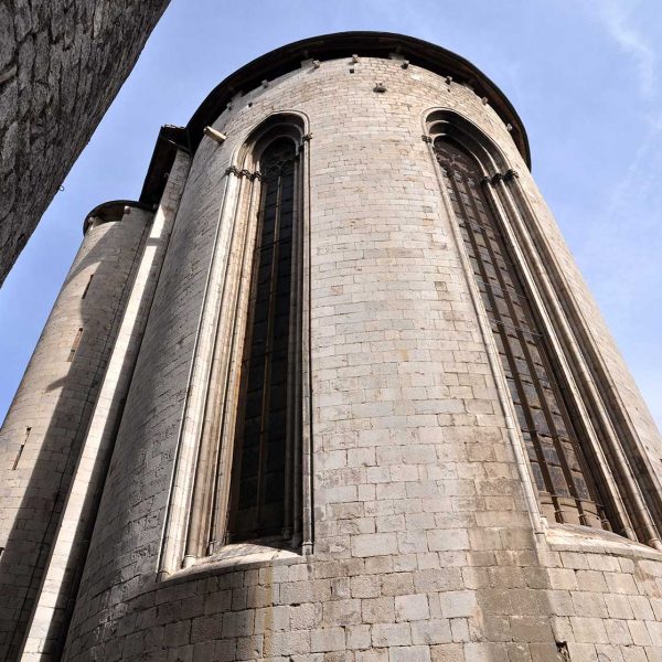 Girona.- Església gòtica de Sant Feliu, S. XIV. Absis a llevant construït entre el 1315 i 1321 (5/2014)