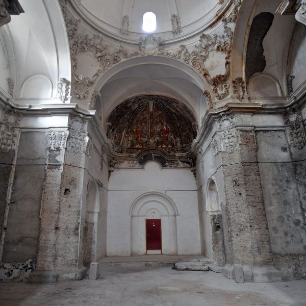 Girona.- Església del Convent de Sant Domènec, d’estil gòtic/barroc del 1339. Capella del Santíssim en procés de restauració (12/2013)