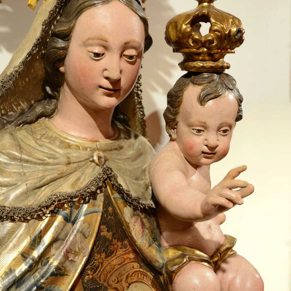 Girona.- Església de Sant Josep. Mare de Déu del Carme de fusta daurada i policromada (1650/1700) (Museu d’Art Girona)