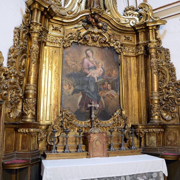 Girona.- Palau Episcopal, d'estil romànic/gòtic. Capella del S. XVIII (1/2017)