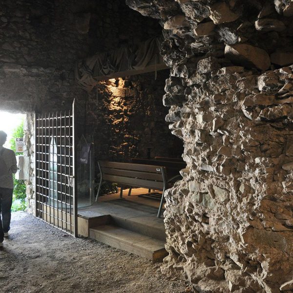 Girona.- Torre Gironella emplaçada a la Caserna dels Alemanys, Interior de la cisterna (5/2014)
