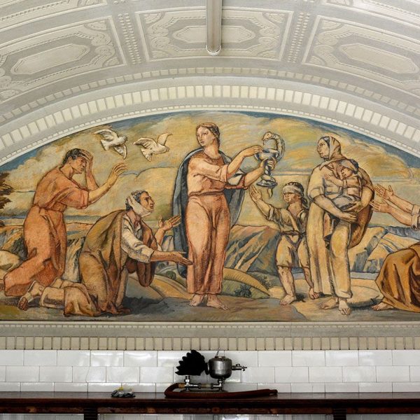 Vic.- Hospital de la Santa Creu, S. XIV. Farmàcia del 1932-33 de Josep Maria Pericas. Pintures de Llucià Costa (7/2018)