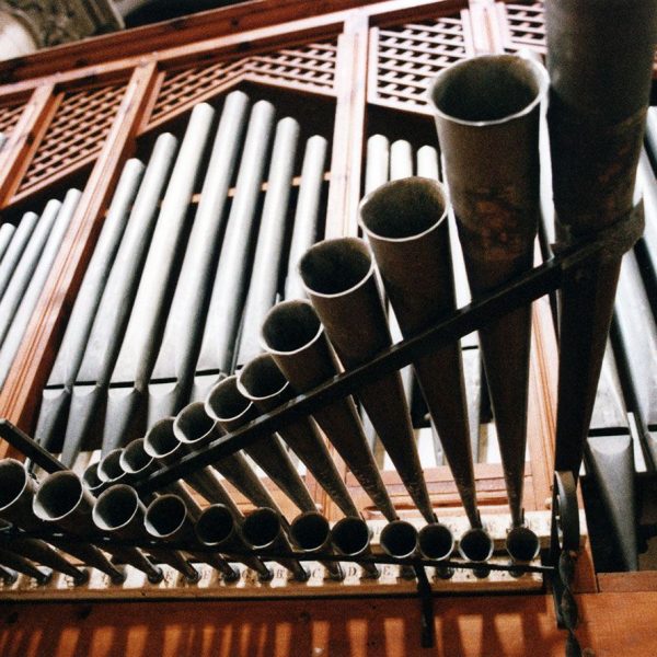 Lleida.- Seu Vella, S. XII a XV d’estil romànic i gòtic. Orgue de l'any 1833 construït per Cándido Cabezal procedent d'un convent de Benavente (Zamora) (5/2000)