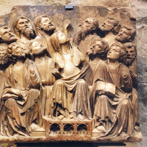 Lleida.- Seu Vella, S. XII a XV. Relleu de la Pentacosta procedent del retaule major de Bartomeu Robió (Antic Museu Episcopal de l'església de S. Martí)) (5/2000)
