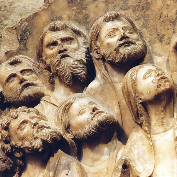 Lleida.- Seu Vella, S. XII a XV. Relleu de la Pentacosta procedent del retaule major de Bartomeu Robió (Antic Museu Episcopal de l'església de S. Martí)) (5/2000)