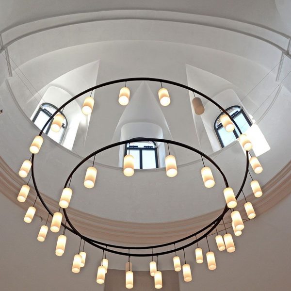 Lleida.- Parador de Lleida ubicat a l'antic convent barroc del Roser, S. XVII. Conca absidial de l'església barroca del S. XVIII (9/2018)