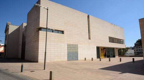 Lleida.- Museu de Lleida inaugurat el 2007 construït sobre l'antic convent dels Carmelites Descalços del 1589. Es conserva l'església com espai museístic (9/2018)