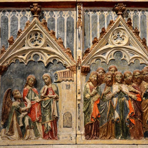 Tarragona.- Catedral de Santa Maria. Capella dels Sastres del S. XV amb un retaule d’alabastre policromat del 1368 amb escenes del Nou Testament (12/2017)