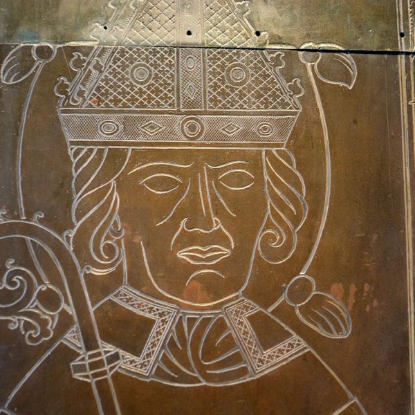 Tarragona.- Catedral de Santa Maria. Làpida sepulcral de l’Arquebisbe Pere Sagarriga (Museu Marès) (11/2014)