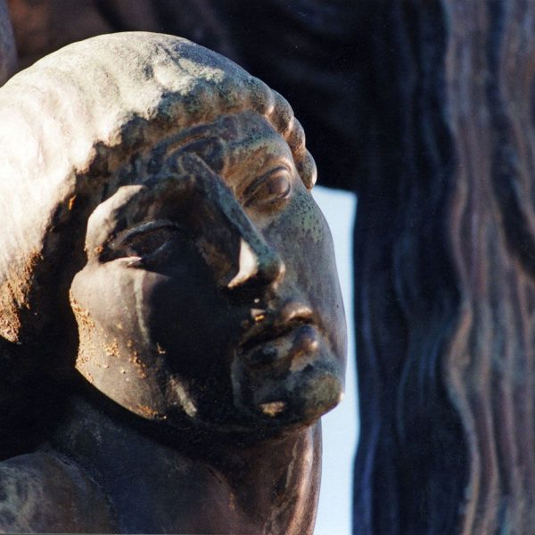 Tarragona.- Monument als herois de 1811 d’estil noucentista del S. XX en homenatge als herois caiguts durant la guerra de la Independència del 1811 (12/1998)