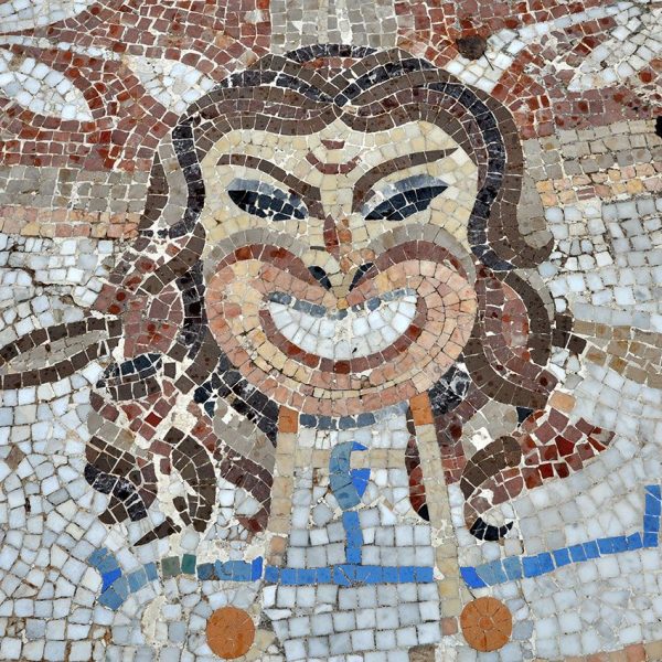 Terrassa.- Gran Casino d’estil eclèctic del 1920 - Detall d’una màscara del mosaic de l’antiga pista de ball feta de tessel·les de pedra (10/2012)
