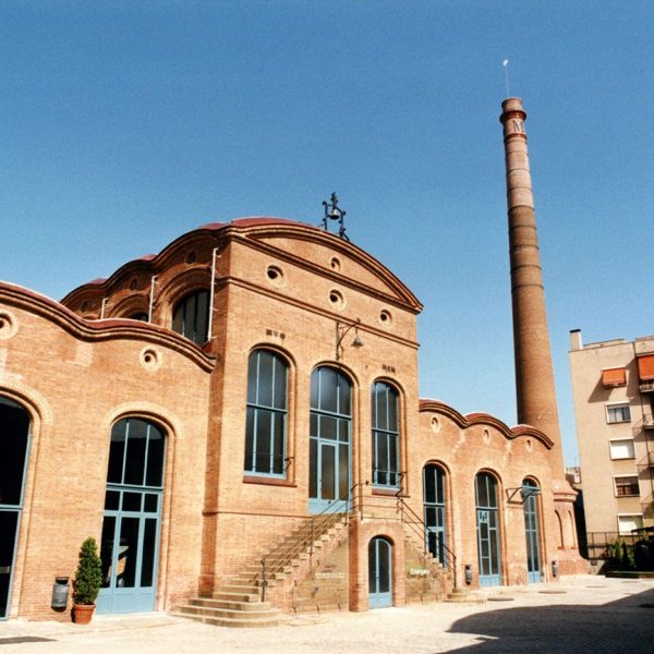 Terrassa.- Museu de la Ciència i de la Tècnica de Catalunya ubicat a l’antiga fàbrica Aymerich, Amat i Jover – Edifici que conserva les calderes, carboneres i la màquina de vapor (5/1997)