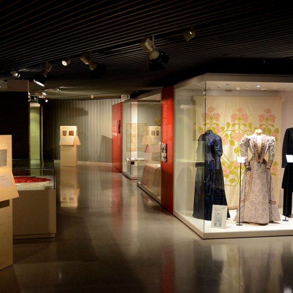 Terrassa.- Museu Tèxtil inaugurat l’any 1970 – Sales amb diferents aspectes relacionats amb el mon tèxtil (10/2018)