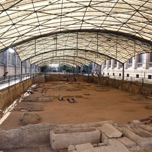 Tarragona.- Museu i Necròpolis Paleocristiana. Agrupació d’enterraments i basílica cementirial del S. V en memòria dels màrtirs Fructuós, Auguri i Eulogi (3/2021)